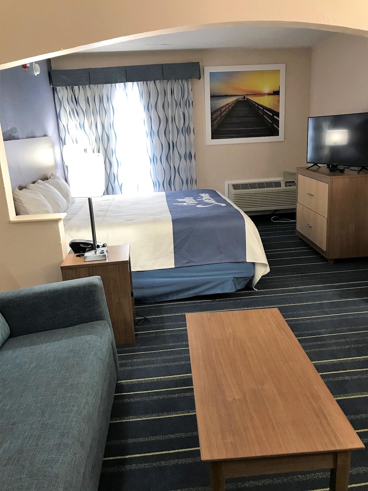Days Inn By Wyndham Panama City Exterior photo