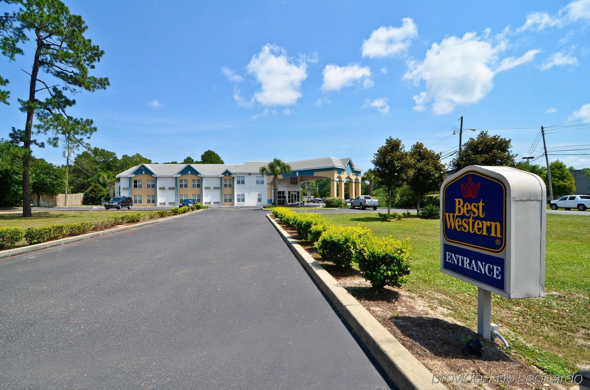 Days Inn By Wyndham Panama City Exterior photo