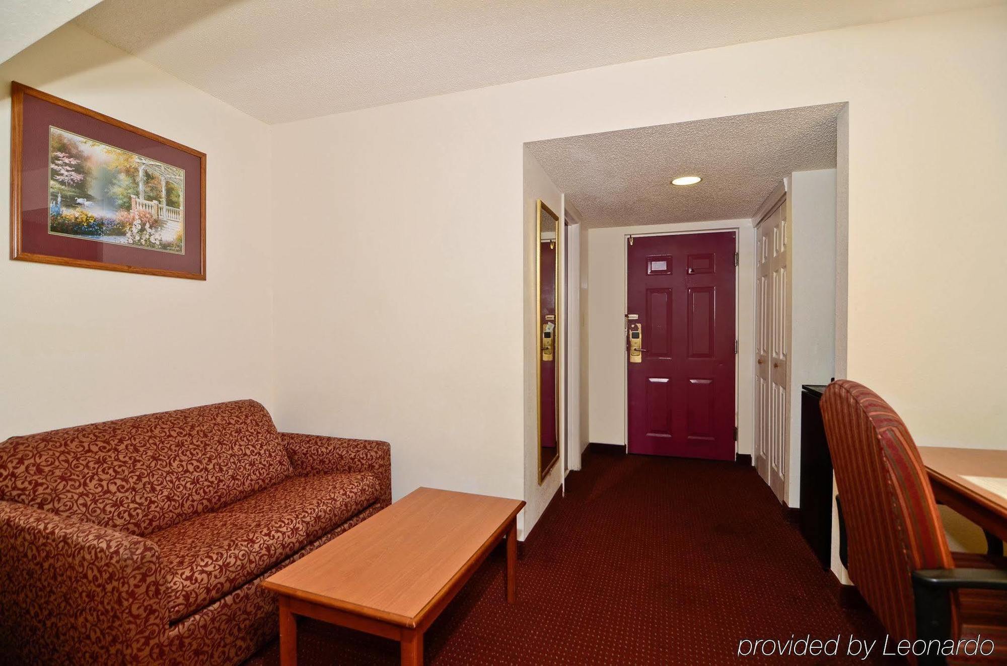 Days Inn By Wyndham Panama City Exterior photo